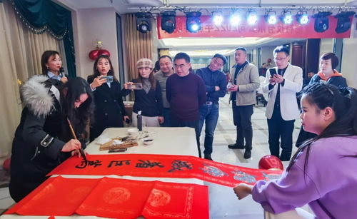 桐城市文聯(lián)文藝志愿服務進企業(yè)，搭建文化藝術交流新橋梁